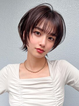 ラルユー 金山(LallYou) デザインカラーで暗髪でも重くないグランマッシュショート