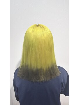 アン(Hair make un) 【イエロー×ブラック】
