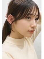 ヨロ(YoLo.)&nbsp;顔周り　おくれ毛　担当　内迫