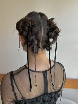 アクビー(AKuBii)の写真/一人ひとりにの雰囲気に寄り添う、トレンド感のあるヘアアレンジが得意です。土日9:00~営業