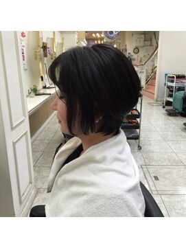 ビューティサロン東京堂 (中洲)ショートスタイル