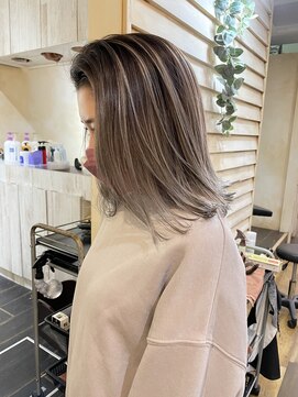 タオ 河原町(Tao) ボブとバレイヤージュ