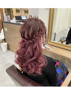 ヘアセットサロン キュア(CURE) 編み込みハーフアップ