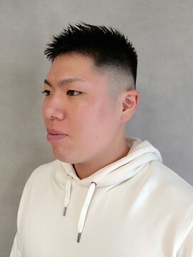 ソアー 新大阪(SOAR) 短髪黒髪ベリーショートスキンフェードカット【新大阪】