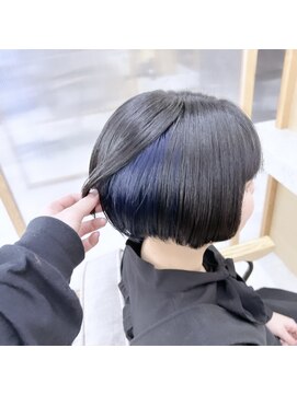 ジーナ サンシャイン通り池袋(Zina) インナーカラー【Zina チカ】