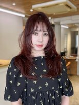 エイン(EYN) ワインレッド×ロングレイヤー/レイヤーカット/顔周りカット