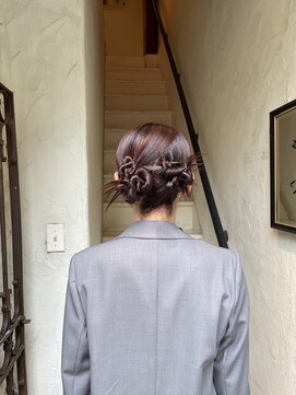 ルイス(LEWES) ヘアアレンジ