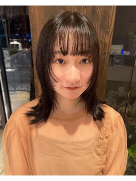 ブローチ(broche) 顔まわりお洒落レイヤー