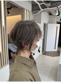 白髪ぼかしショートウルフ
