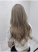 ミディアムロング×ハイトーン×白髪ぼかし×20～50代