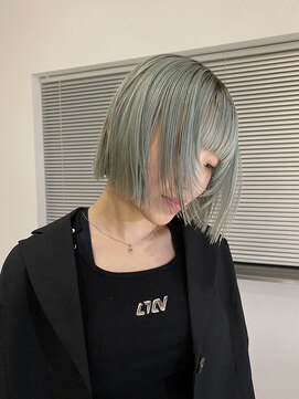 シアター(CIARTOR) 切りっぱなしボブ