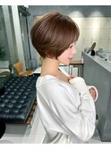 ショートボブ　レイヤー　シースルーバング