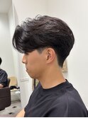 毛流れセンターパートニュアンスパーマカルマヘアメンズパーマ