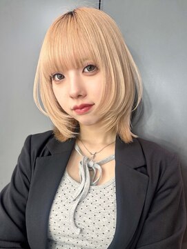 アルバム 渋谷パルコ(ALBUM) ブリーチホワイトベージュハイトーン前髪カットショート_F20847