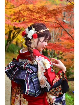 ブルームス アンジュ(Blooms Unge) あみおろし、振り袖着付け