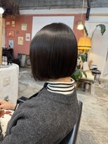 チャプター 問屋町(chapter) 透明感ケアカラーアッシュグレージュ切りっぱなしボブ韓国ヘア