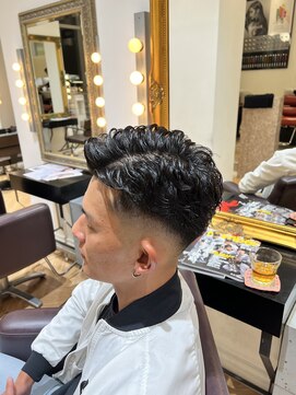 コワファースト  させぼ五番街店(COIFF1RST) フェード×リバースパーマ☆