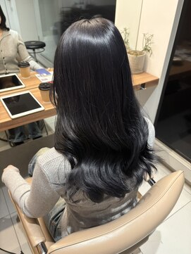 ガリカ 博多(Gallica) つやつやの暗髪ブルーブラック