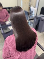 エン(enn.)&nbsp;艶髪ロング×髪質改善ストレート