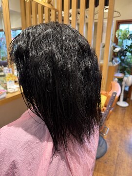 リワール 縮毛矯正専門店 コラーゲン入り縮毛矯正