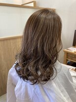 スーリール 福岡別府店(Sourire) 巻き髪ハイトーンカラー