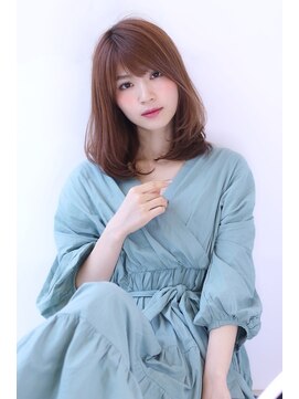 オーロ 宝塚店(ORO) 小顔ボブ抜け感オリーブアッシュフェザーバングボブルフグラボブ