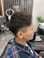 エイト(AITE)&nbsp;ツイストスパイラルパーマセンターパート<理容室>川口鳩ヶ谷１７