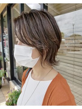 リミックスヴィラ(remix Villa) ハイライトたっぷりのレイヤーボブ