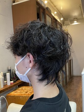 スタジオフォーエイチ(STUDIO 4H) スパイラルパーマ/ツイスパ/マッシュウルフ/波巻き/絶壁解消