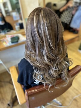 ヘアーコレット(hair Colet) ハイライトベージュエクステ