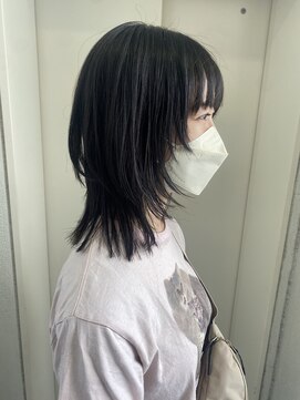 ヘアーデザイン シュシュ(hair design Chou Chou by Yone) 黒髪&ウルフレイヤーカット♪