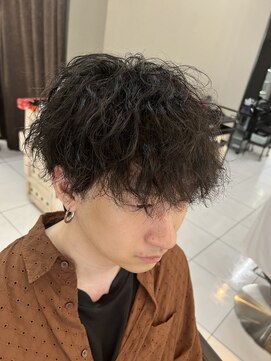 アイズ 海老名(AIZU) ツイストスパイラルパーマ　波巻きスパイラルパーマダウンパーマ