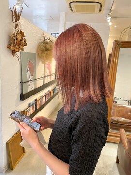 ニュウニュウ(NIU NIU) ピンクベージュボブ