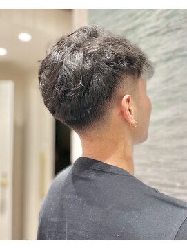 ヨシザワインク プレミアム 横浜 桜木町店(YOSHIZAWA Inc. PREMIUM) 外国人風フェード