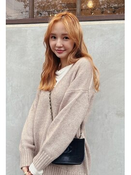 メロウ(MELLOW) 全頭ブリーチカラー×シアーオレンジベージュ