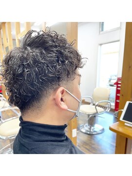 チームボス(Team BOSS) ツーブロック×メンズリッジパーマ