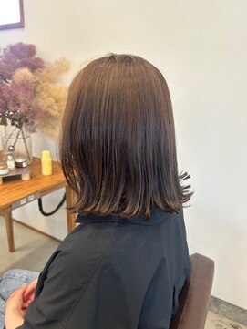 ツキ(TSUKI) オリーブ