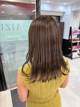 アイズ 本厚木(AIZU) 白髪ぼかしハイライト