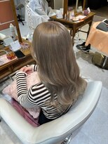 スペックホルダーミミ(Spec Holder mimi) ミルクティーグレージュ 韓国風巻き ブリーチ