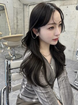 サイン 渋谷(SIGN) 韓国ヘアナチュラルヘアレイヤーカットグレージュブリーチ無し