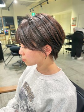 カフェアンドヘアサロン リバーブ(cafe&hair salon re:verb) コンパクトショート◎