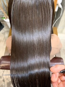 シーズヘア南口店 大好評!艶髪 極上の髪質改善 お任せください!