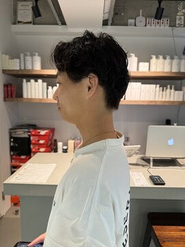 イズ(iss) シャドーパーマ