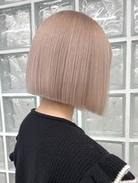 サンクプロジェクト(cinq PROJECT)&nbsp;ハイトーン切りっぱなしショートボブミルクティーピンクベージュ