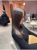 毛先までまとまる、潤い髪に。