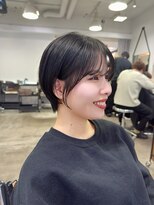 メモリーズ 表参道(Memories)&nbsp;骨格補正の丸みショート×サイドバングで360°美シルエット♪