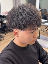 ヨリ サッポロ 札幌大通(yori SAPPORO)&nbsp;ニュアンスパーマ/センターパート/韓国マッシュ/ダークアッシュ