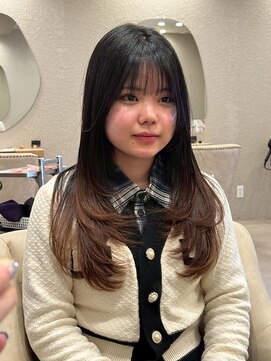 ウィタ(wita.) ロングレイヤー/ハッシュカット/髪質改善トリートメント