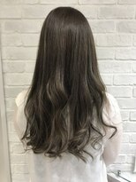 コム(com by neolive)&nbsp;アッシュグレイ