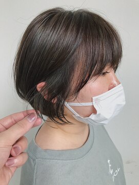 ナップヘアー NAP hair 【馴染ませハイライト】ミントカラー×ショートボブ